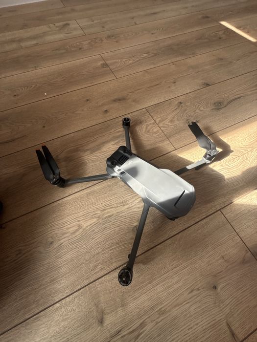 Дрон/DJI Mavic 3 Classic