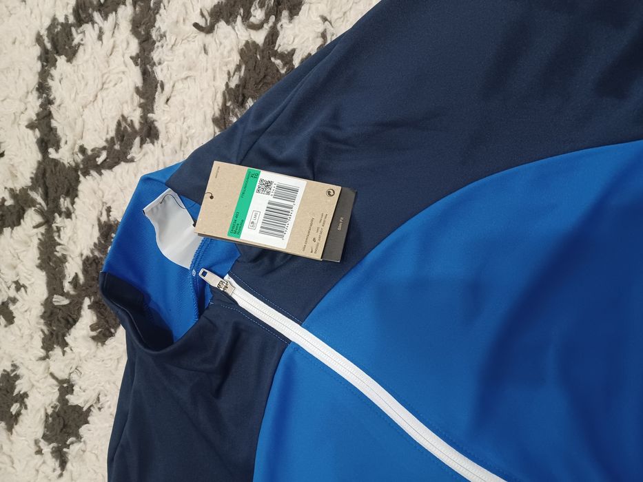 Trening original Nike. Marimea XL.