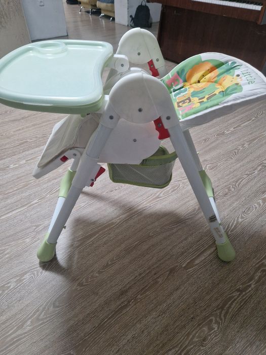 Детский стул для кормления