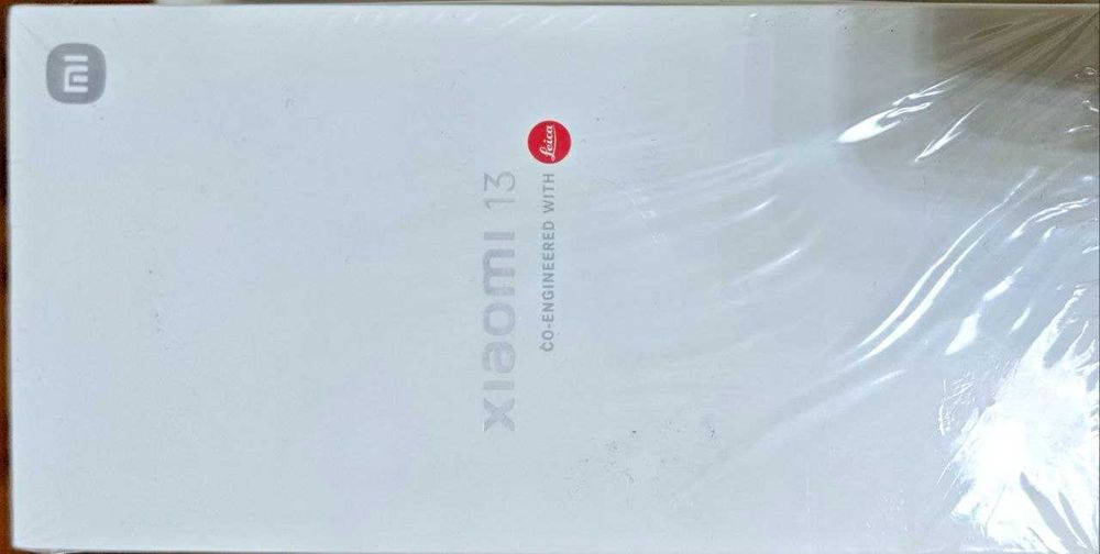 Xiaomi 13 (версия 8/256 ГБ) чёрный цвет