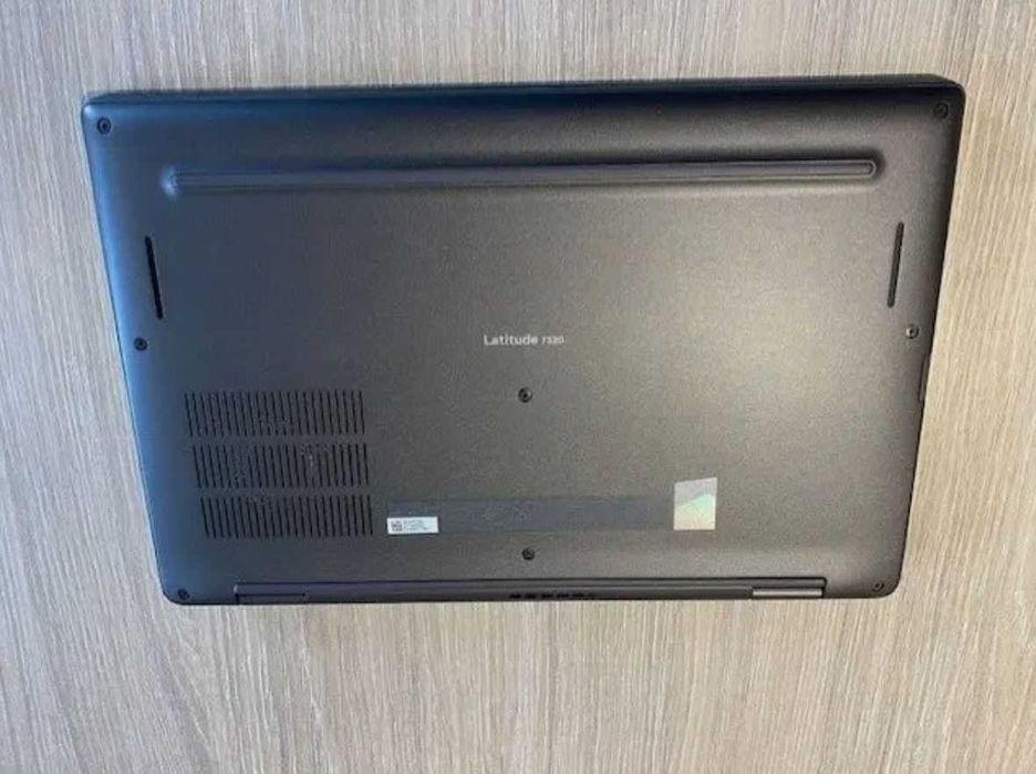 DELL Latitude 7320, Intel Core i7-1185G7 vPro 13.3", 16GB, 512GB SSD,