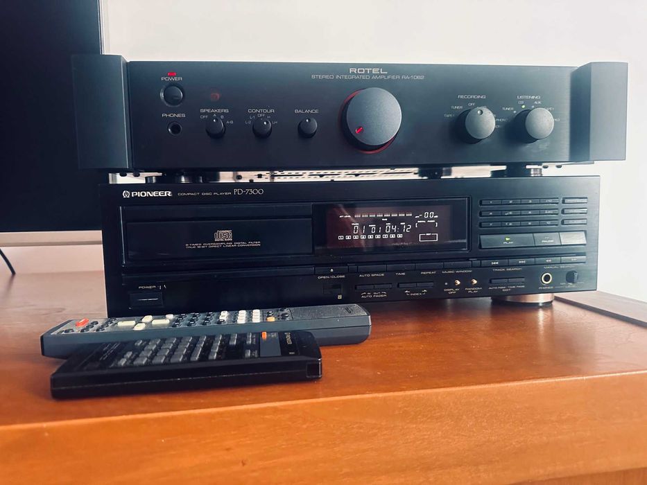 Vand CD player Pioneer PD-7300 cu telecomanda