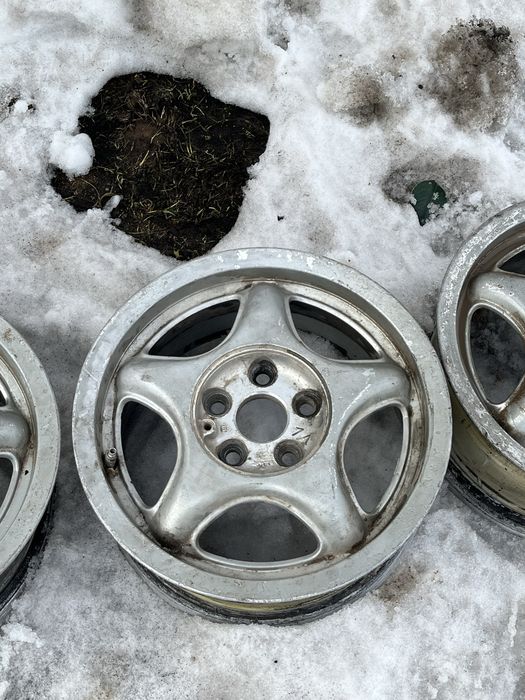 Продам титановые диски 3 штук