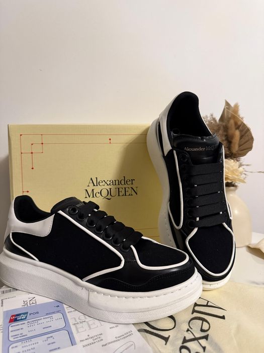 Adidasi Alexander M C  Q U E E N Catifea