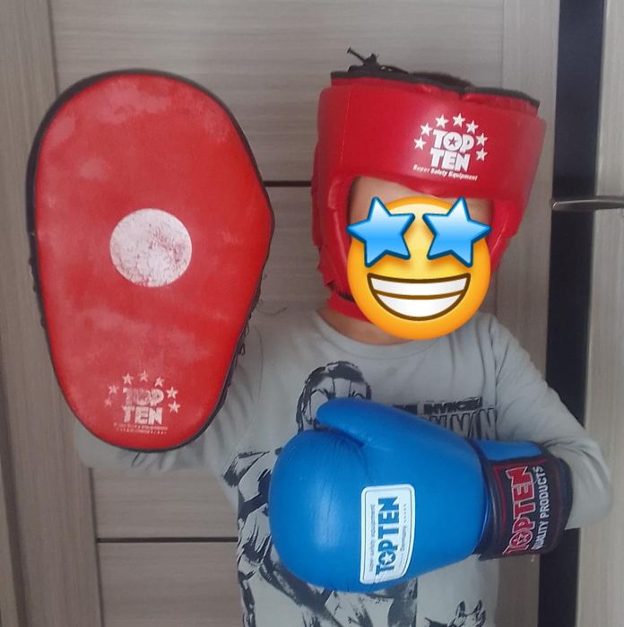 Боксёрский перчатки