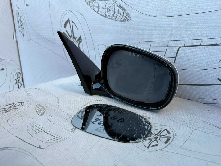 Oglindă Retrovizoare Dreapta 3 Pini BMW Seria 3 E92 E93 51167282648 / [2005-2014] / (5B3)