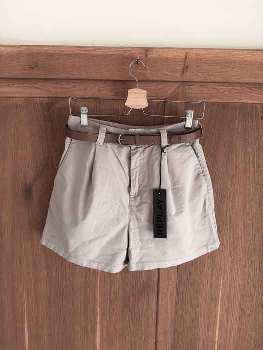 Replay чино къси панталони с висока талия в бежово кафяво