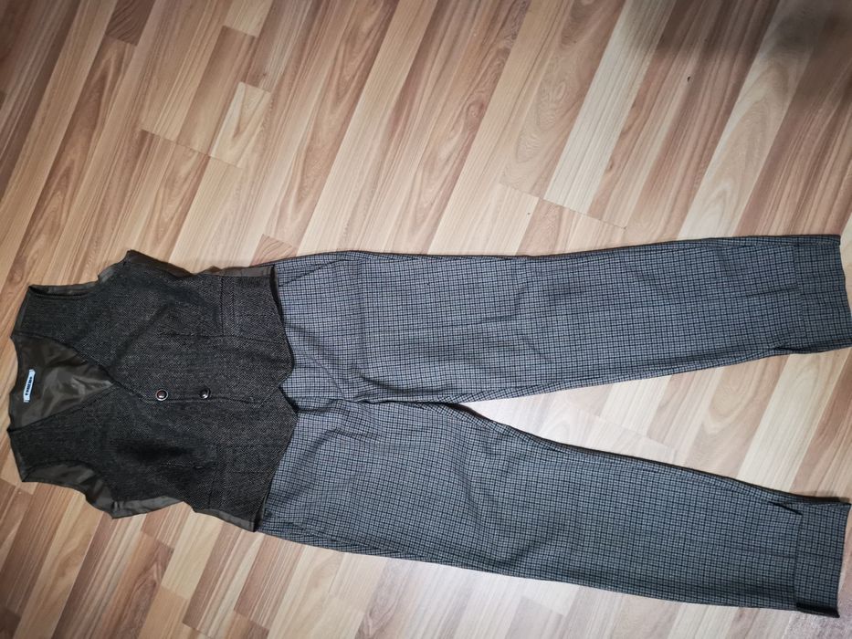 Pantaloni Zara marime 36