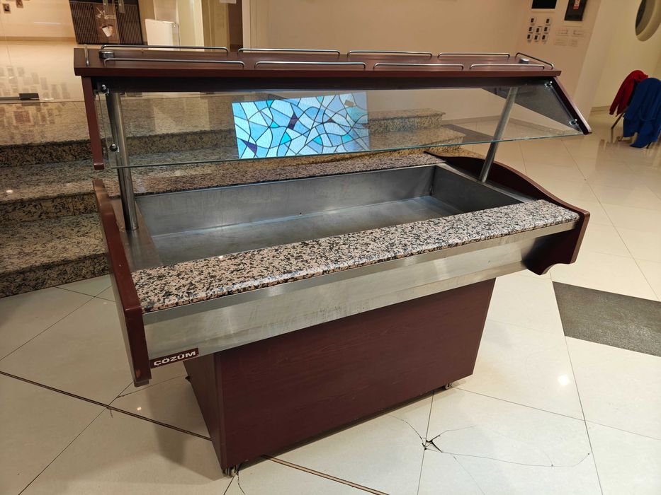 Masa calda/rece - tip buffet suedez