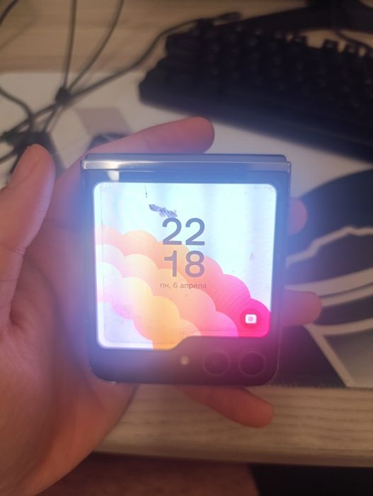 Samsung Z Flip 5 8/256