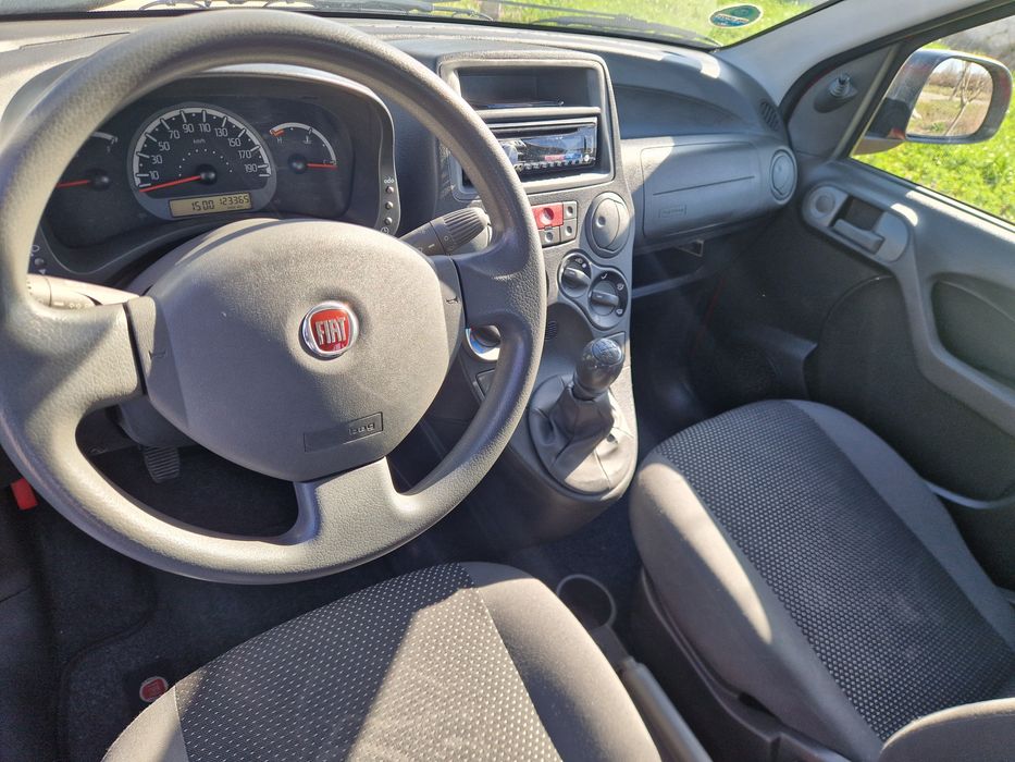 Fiat Panda 1100.