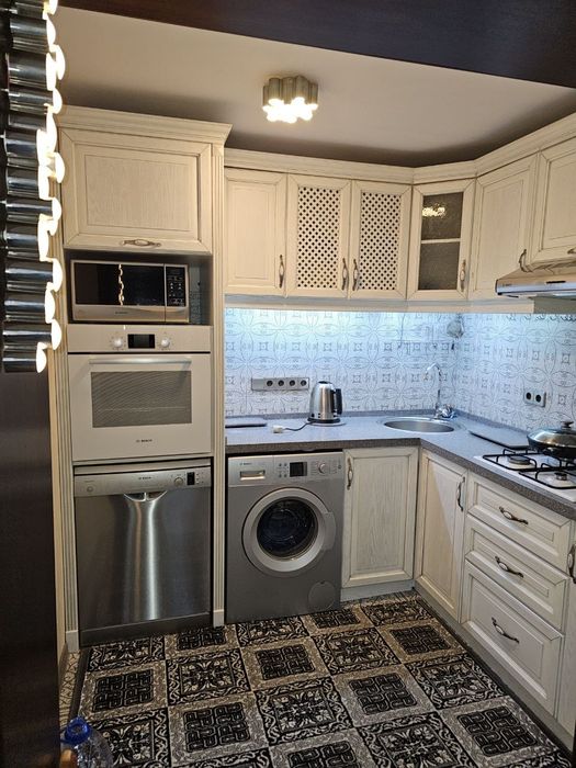 Сдаю свою квартиру. Дорого