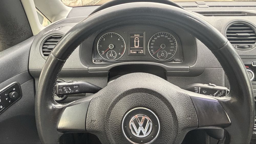 Volkswagen caddy  diesel automat