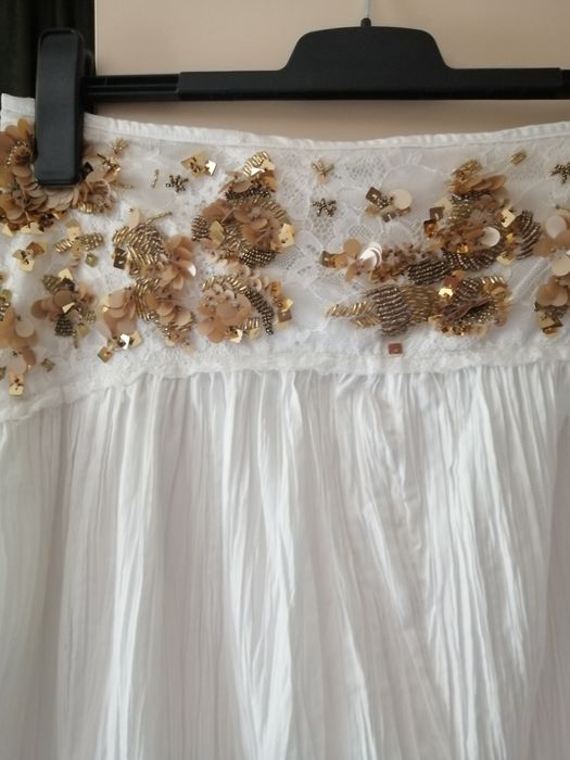 Fusta bijuterie Zara