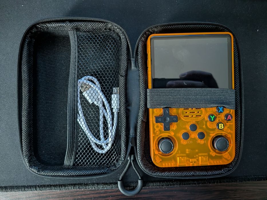 Consola Portabila R36S