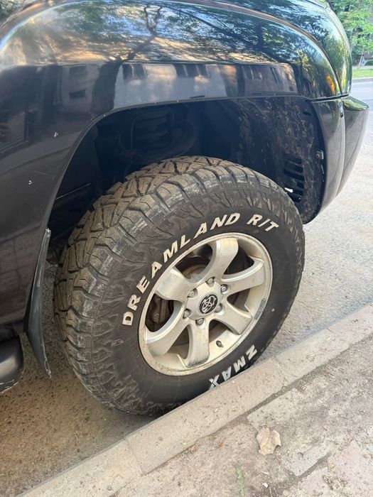 Toyota 4 RUNNER 2004 года