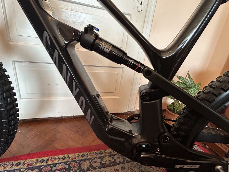 Full Suspension E-bike canyon 29 /2025 /full carbon / cadru L