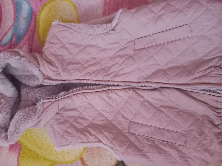 Елек зара с две лица