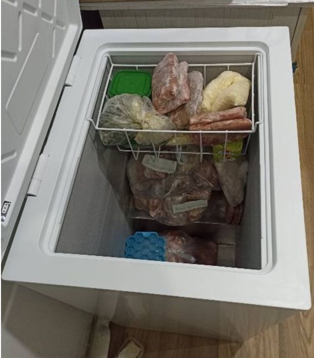 Морозильник Hansa FS1004.4W 99 л белый