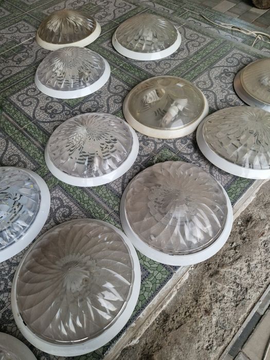 Продам светильники