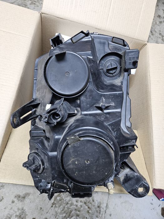 Фара левая рено дастер