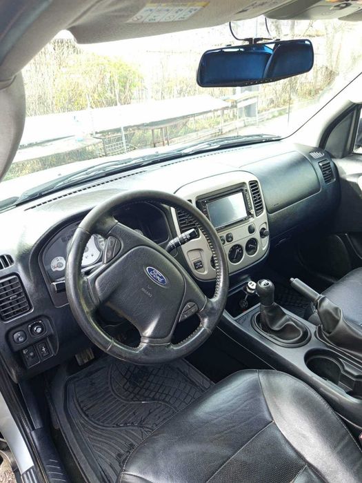 Продавам Ford Maveric 2.3 150 XLT