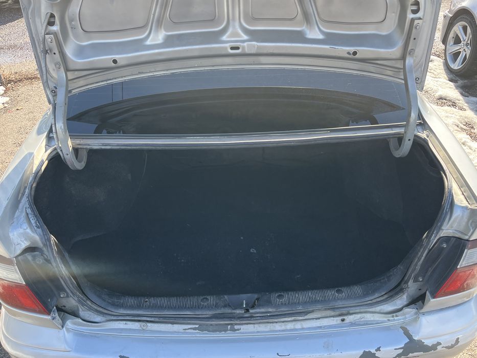 Mazda 626 , мазда птичка