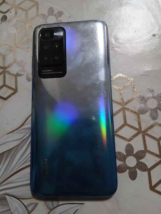 Продам телефон редми 10