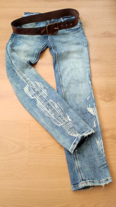 Дамски дънки с ниска и средна талия