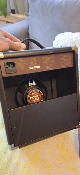 Кубе за китара Ibanez IBZ10A