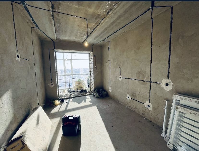 Шебер электрик. /  Мастер электрик