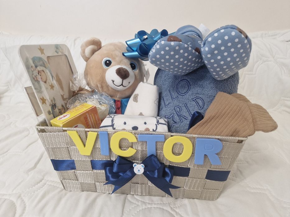 Cos cadou  bun venit, botez, aniversare bebe