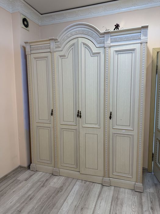 Продам шкаф для одежды