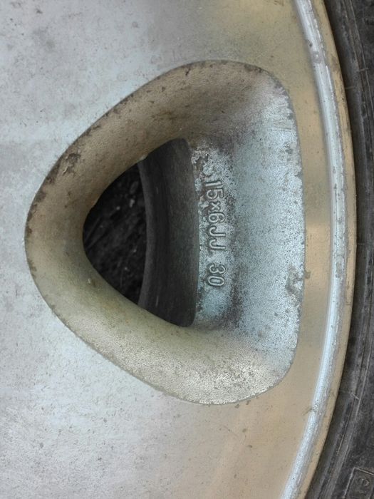 Jante aluminiu magneziu aliaj R15 Toyota Nissan Patrol Frontera Pajero