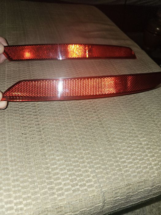 Светлоотразители-рефлектори за Audi A4 B9 Avant