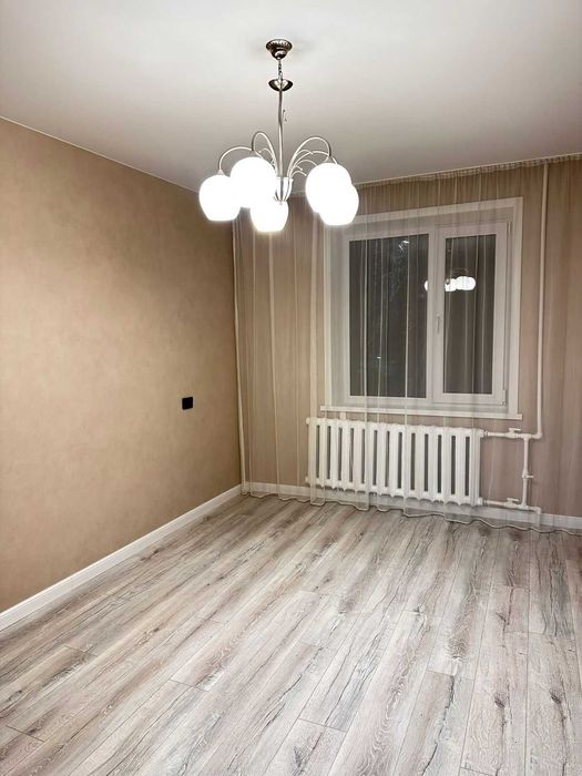 продам 3х комн кв Жусупа 72