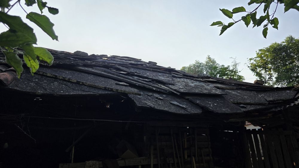 Камъни за покрив