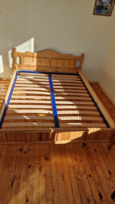 Продавам дървени мебели