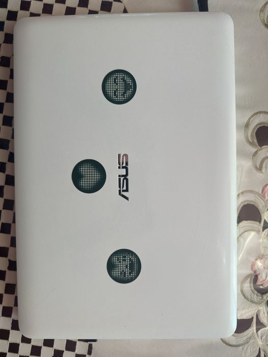 продам ноутбук ASUS