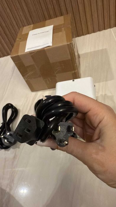 Convertor invertor de tensiune  800 w