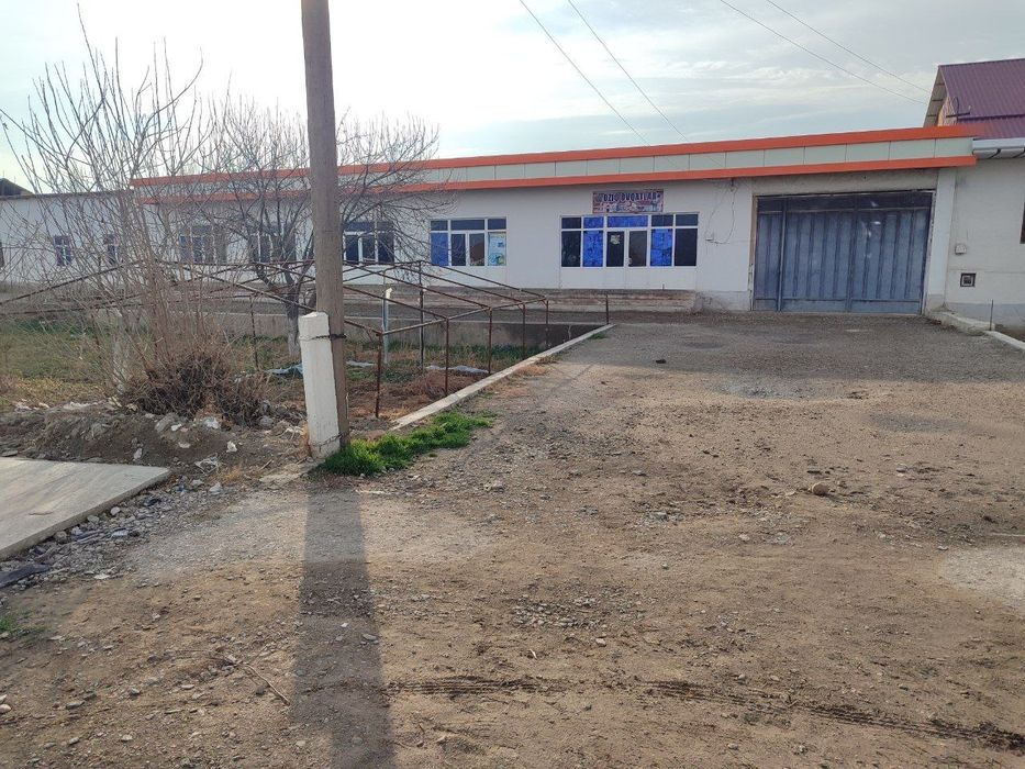 Azamat mahalla Burqut2/55A