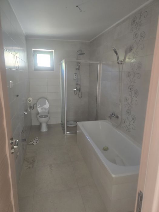 Vand casa noua in Oradea  OFERTA