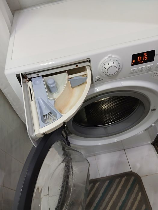 Hotpoin ariston 6кг.