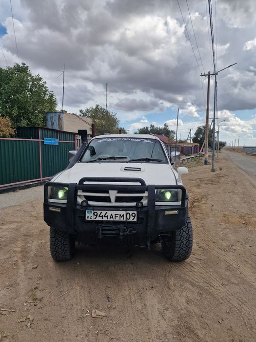 Продам митсубиси челенжер 96г.в