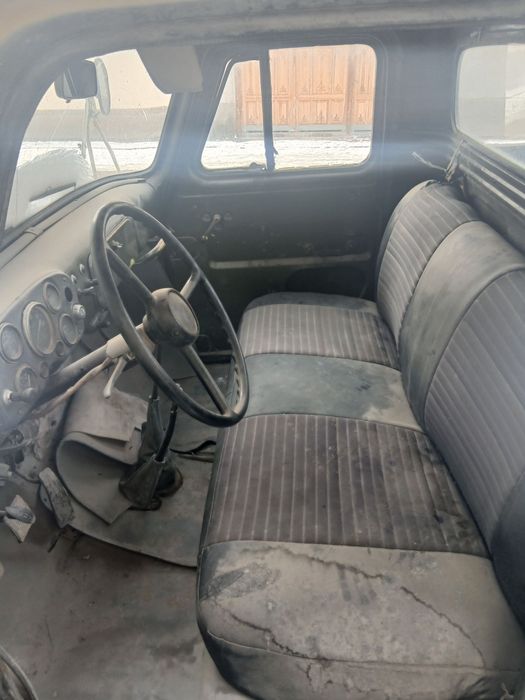 Yukmashinaning tex pasportlari bor.