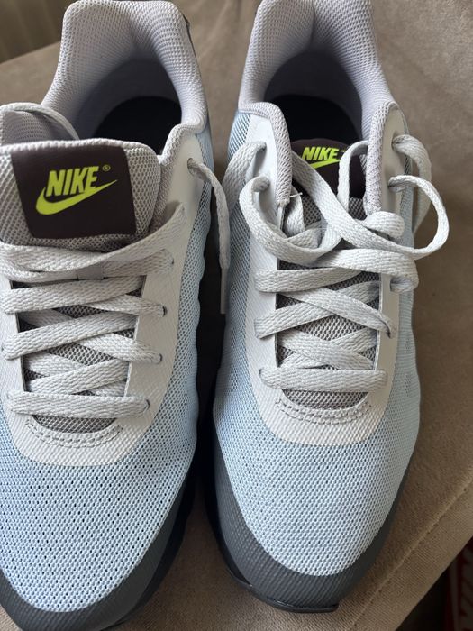 Nike Airmax Invigor