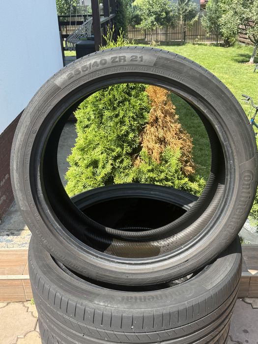 Set 4 Anvelope 255/40/21 Vară Continental