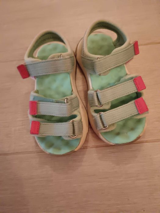 Clarks детски сандали