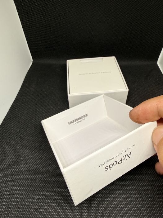 Air Pods Generatia 4