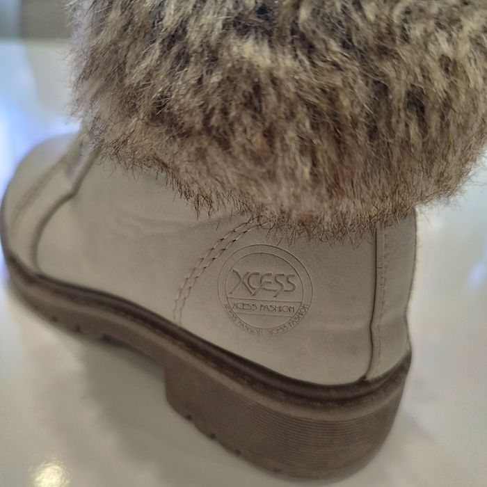 Нови различни модели зимни Боти за момиче номер 28